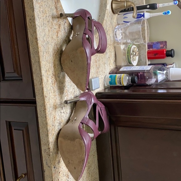 Designer shoes - Picture 3 of 3